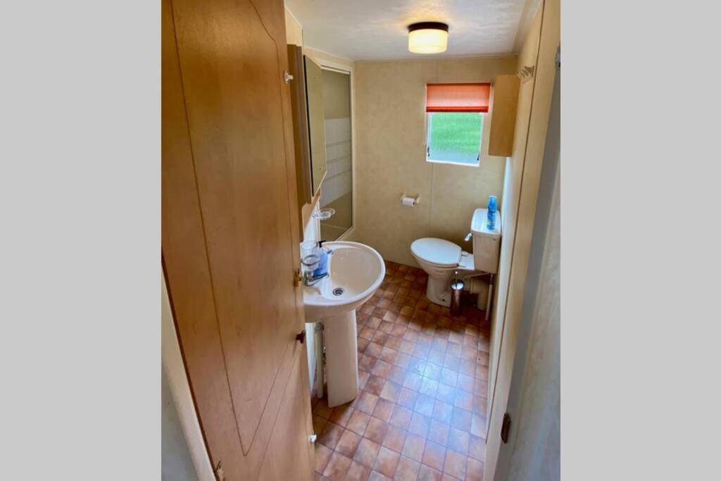Snowdon Bay - North Wales - Stunning Llyn Peninsula Mountain & Ocean Views - Wilde Retreats Villa Пълхели Екстериор снимка