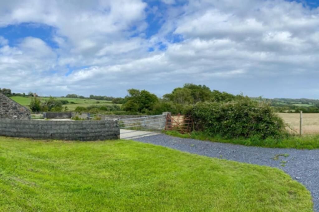 Snowdon Bay - North Wales - Stunning Llyn Peninsula Mountain & Ocean Views - Wilde Retreats Villa Пълхели Екстериор снимка