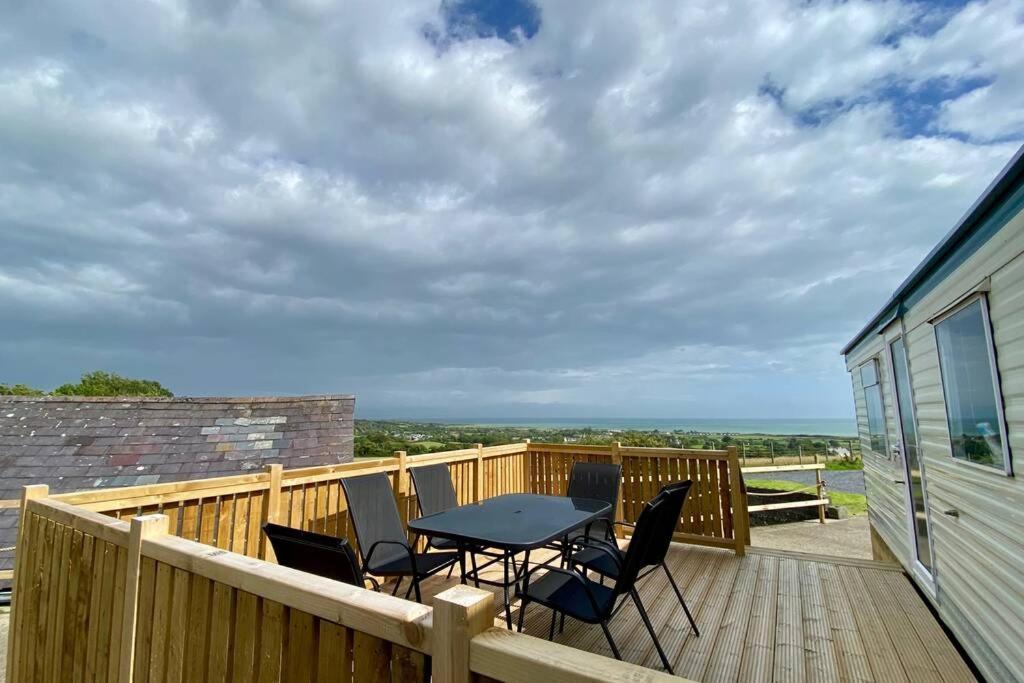 Snowdon Bay - North Wales - Stunning Llyn Peninsula Mountain & Ocean Views - Wilde Retreats Villa Пълхели Екстериор снимка